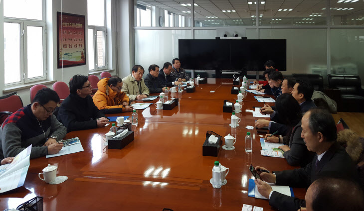ACO 기업회원사 대표들이 하얼빈경제기술개발구에서 1차 경제협력상담회를 갖고 있다. (사진=구본규 기자)